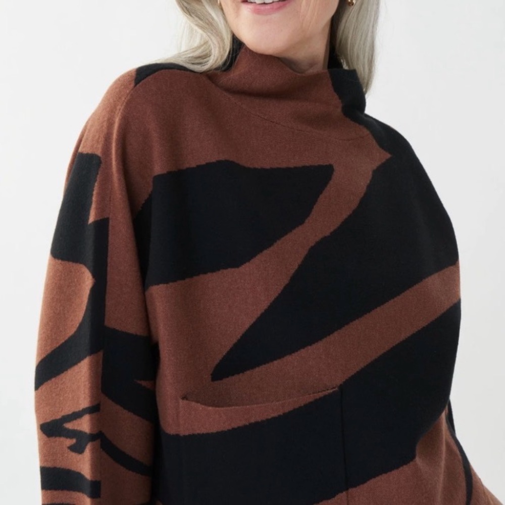 Joseph Ribkoff Black and Brown Funnel Neck Women’s Sweater SzL